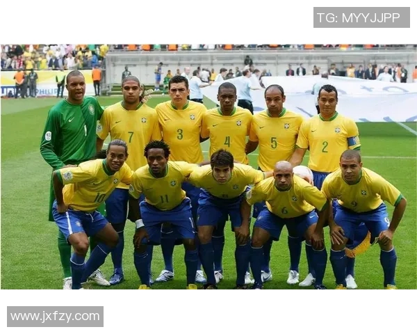 世界杯决赛震撼上演:历史巅峰对决,冠军之路的荣耀与挑战 世界杯决赛震撼上演:历史巅峰对决,冠军之路的荣耀与挑战