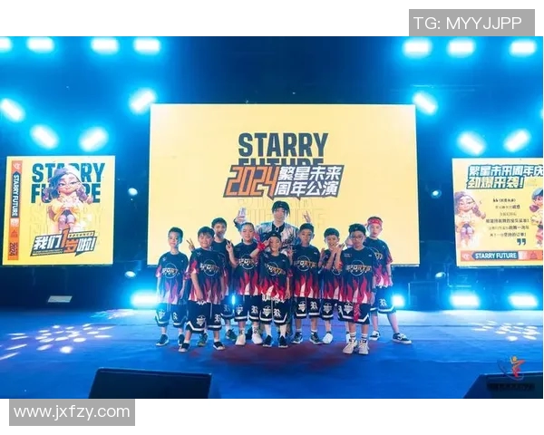 南京街舞队心理素质变革引发热议展现青春活力与团队精神